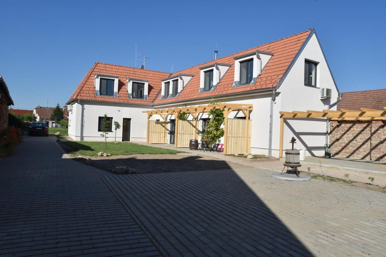 Vila Vlastovka Булхари Екстериор снимка